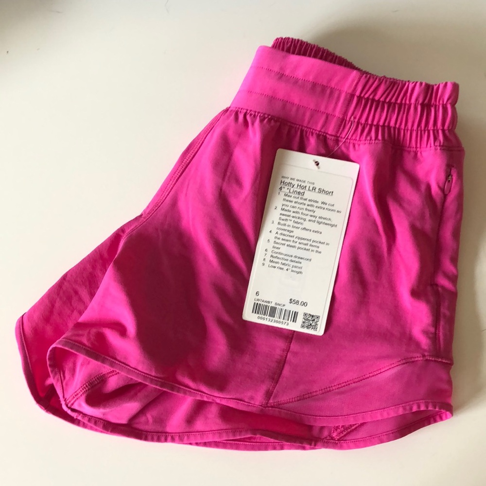 Hotty Hot LR short 4 inch in Sonic Pink